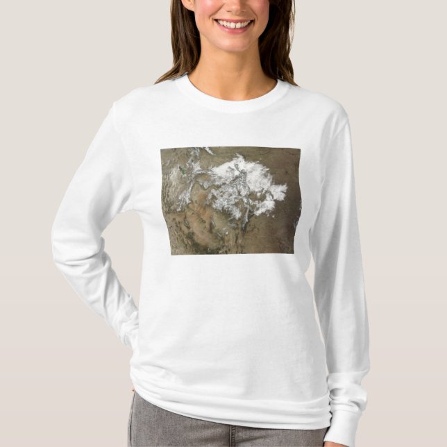 Snö omfattar Rocky mountains i Förenta staterna T Shirt (Framsida)