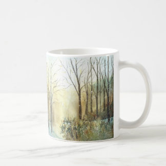Snö på gryningmuggen kaffemugg