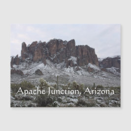 Snö på Superstition-bergen