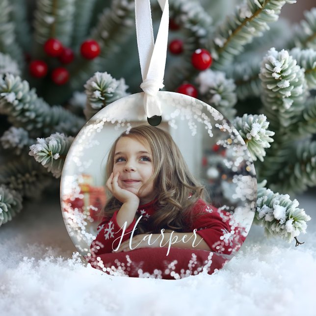 Snö Ram - minimalt två anpassade fotonamnskript Julgransprydnad Keramik (Snow Frame Minimal Two Photo Custom Name Script Ceramic Ornament)