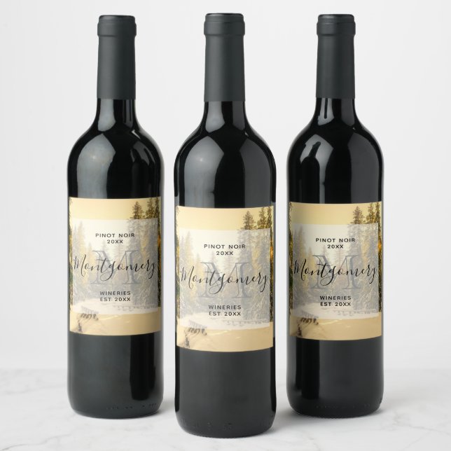 Snö täckte Gräs Träd-skogskonstruktionen Foto Vin  Vinflaska Etikett (Flaskor)
