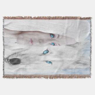 Snö White Varg Dam Blue Öga Mysfilt