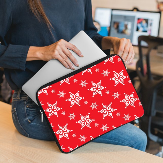 Snöflingemönster, Vita snöflingor, Snö, Röd Laptop Fodral (Skapare uppladdad)
