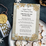 Snöflingor Beach Sand Coastal jul Menu Meny<br><div class="desc">Guld snöflingor och strandsand, familjemidmeny vid kusten. Naturdesign med realistisk bakgrundsbild av sandfotografi. Stora snöflingor och "snö" faller, och detta papper förenar två teman för dem som lever i ett varmt klimat. Anpassa till familj namn och se till att helgdag går ut på middag. Lägg till kocken/bagarens namn för mer...</div>