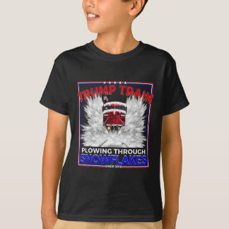 Snöflingor för president Trump! Maga Trump Tåg 2 T Shirt