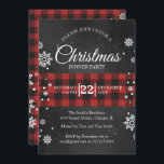 Snöflingor och Buffalo Plaid jul Party Inbjudan<br><div class="desc">Red buffalo plaid och snöflingor kan inte få kozier än så! Anpassa med din party-information.</div>