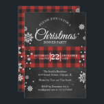 Snöflingor och Buffalo Play jul Party Inbjudan<br><div class="desc">Red buffalo plaid och snöflingor kan inte få någon kozier än så! Anpassa med din party-information.</div>