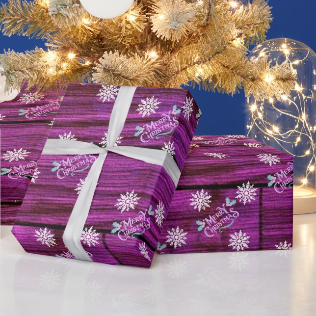 Snöflingor på lila tegelpapper för presentinpackni presentpapper (Helgdagar)