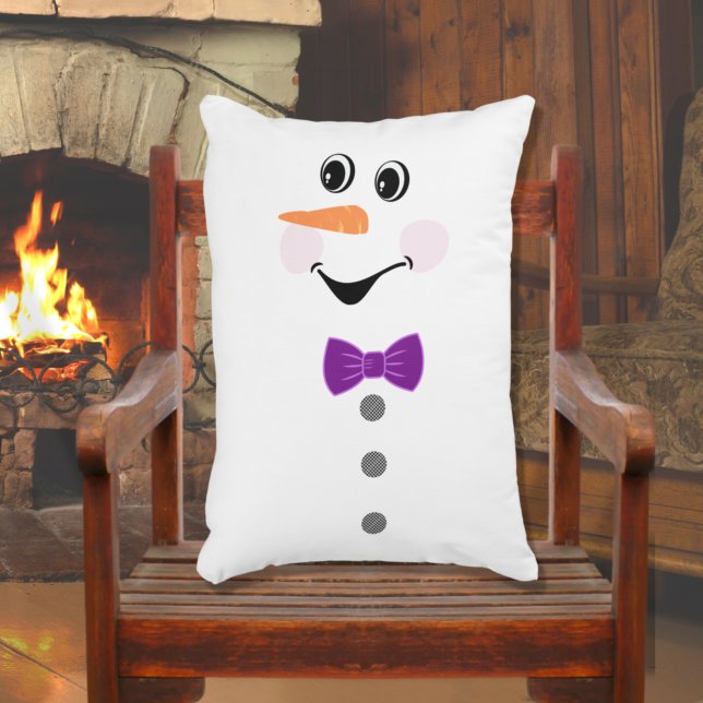 Snögubbe med Lila Bowtie Black buffalo Prydnadskudde (Skapare uppladdad)