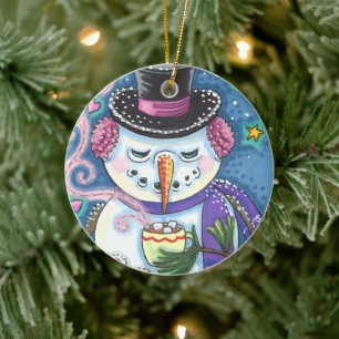 SNÖGUBBE, PEPPARKAKSGUBBE & MUGG AV HETT CHOCOLATE JULGRANSPRYDNAD KERAMIK