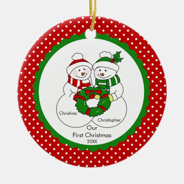 Snögubben kopplar ihop vår första julprydnad julgransprydnad keramik (Framsidan)