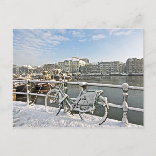 Snöig Amsterdam på Amstelen i Nederländerna Vykort