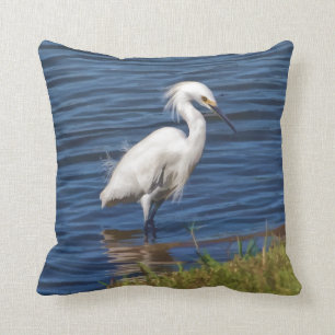 Snöig Egret på damm Kudde