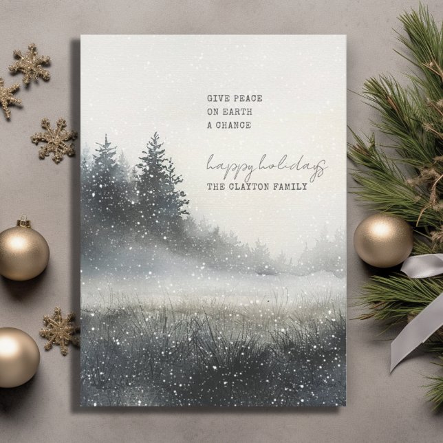 Snöig tallskog jul julkort (Skapare uppladdad)