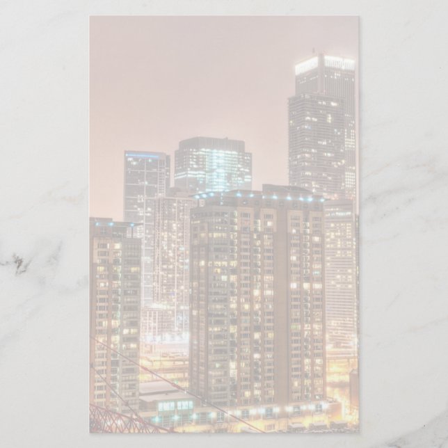 Snönedgångar över horisont på aftonen i Chicago Brevpapper (Framsida)