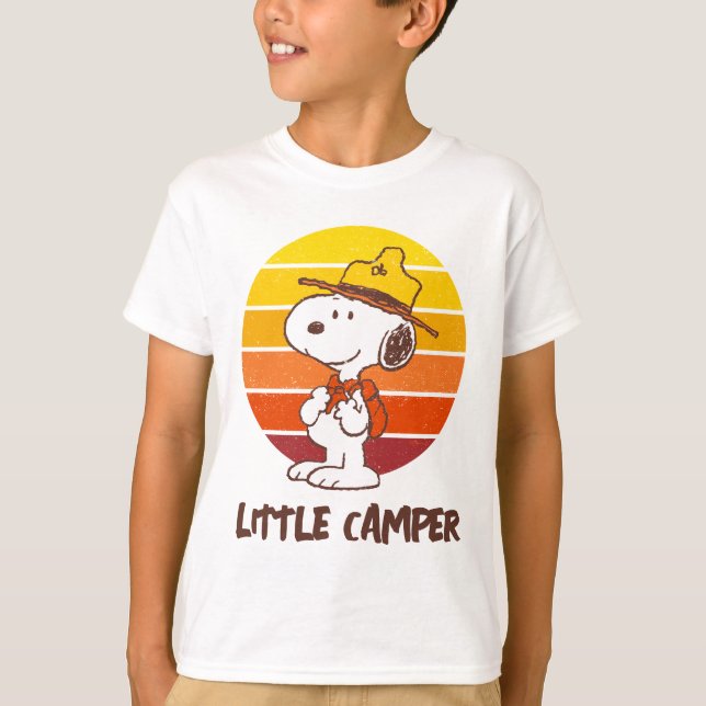 Snoopy | Beagle Scout - Lycklig Camper T Shirt (Framsida)