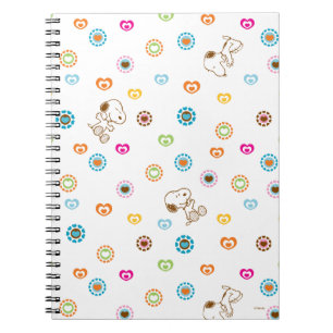 Snoopy Colorful Hearts Mönster Anteckningsbok