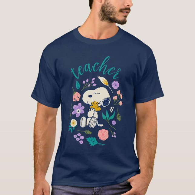Snoopy & Woodstock Flower Hug Teacher T Shirt (Framsida)