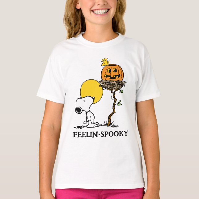 Snoopy & Woodstock Nest med Jack O'Lantern T Shirt (Framsida)