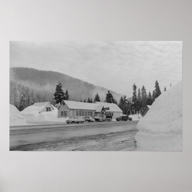 Snoqualmi, WA - Toppmöte om skidfoto Poster (Framsidan)