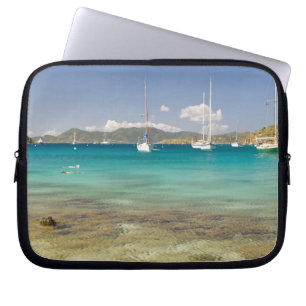 Snorklare i idylliska Pirates Bight-viken, Bight, Laptop Sleeve