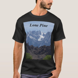 Snötäckta berg i Lone Pine T Shirt