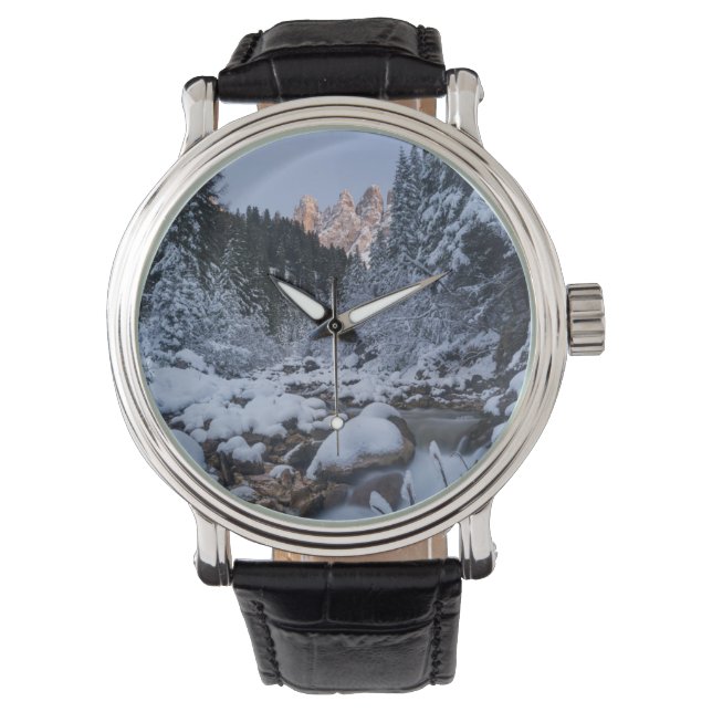 Snötäckta Geisler-bergskedjan Armbandsur (Framsida)