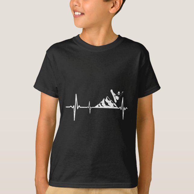 Snowboarder Heartslag Mountain Pulse Snowboarding T Shirt (Framsida)