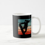 Snowboarder Mountains Ski Slope Retro Snowboarding Kaffemugg<br><div class="desc">Snowboarder Mountains Ski Slope Retro Snowboarder</div>