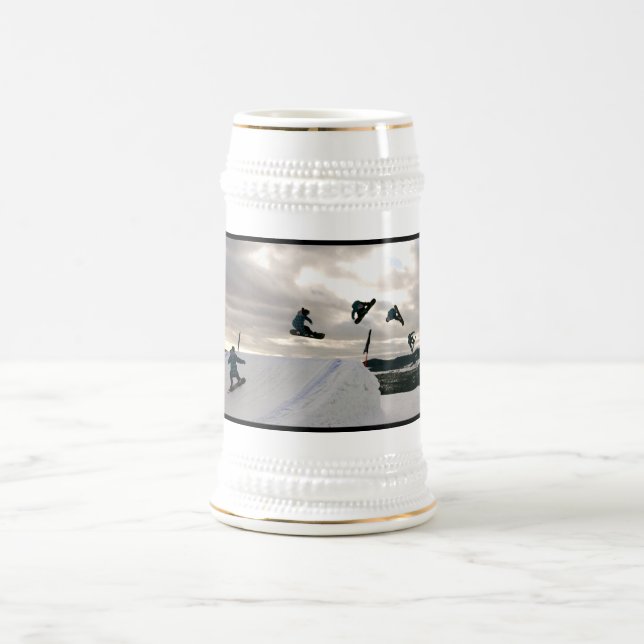 Snowboardingen lurar öl Stein Sejdel (Center)