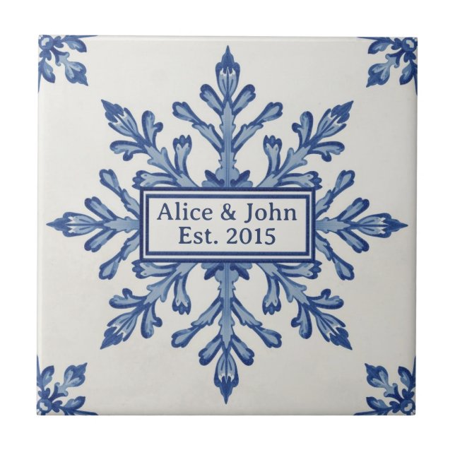 Snowflake pattern blue & white holiday custom name kakelplatta (Framsidan)