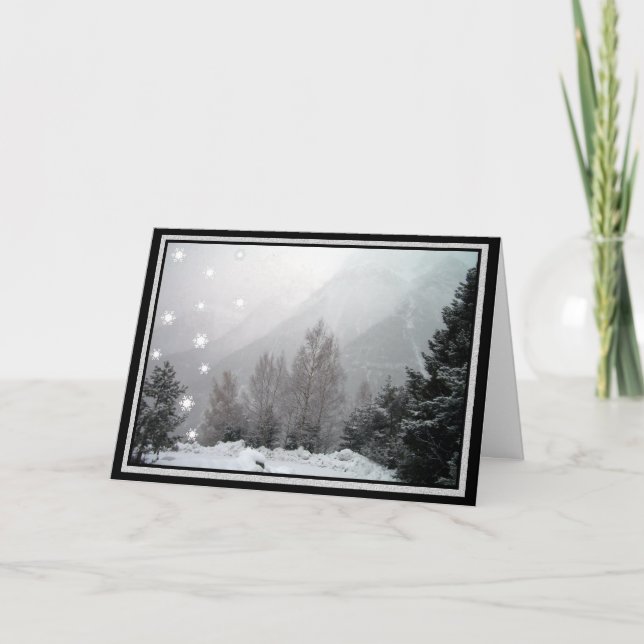 Snowing i kortet för bergjulhälsning helgkort (Framsida)