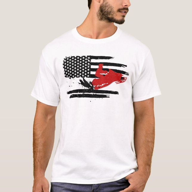 Snowmobile USA flagga Patriotic Winter Sports Retr T Shirt (Framsida)