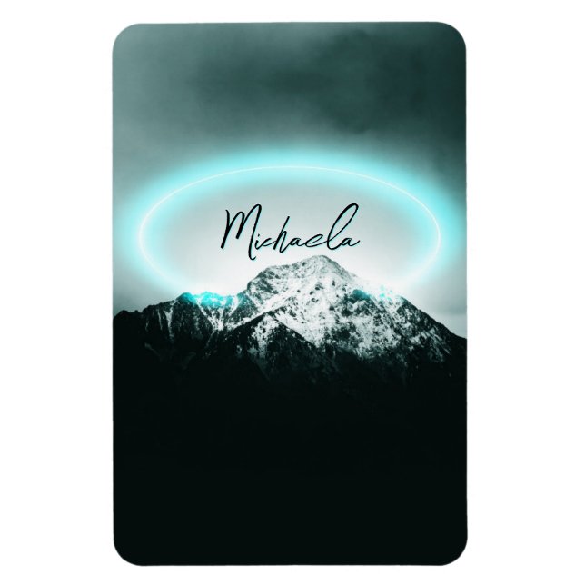 Snowy bergsmystisk blå neonljusmonogram magnet (Vertikal)