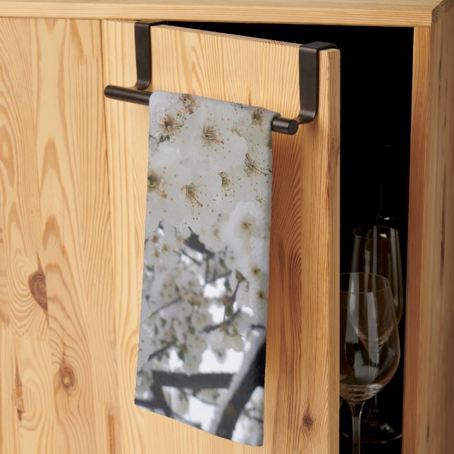 Snowy Blossom Kitchen Towel Kökshandduk (Thirds Fold)