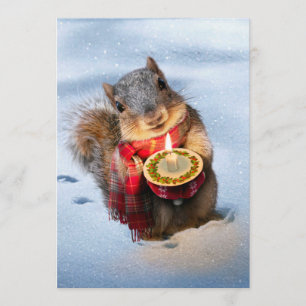 Snowy Squirrel Holding Candle Inbjudningar