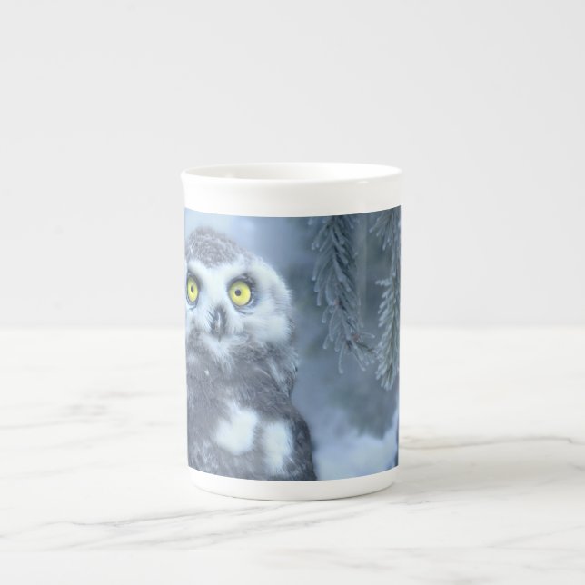 Snowy Uggla i Winter Benporslin Mugg (Framsidan)