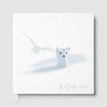 Snowy uggla och en vit våtel