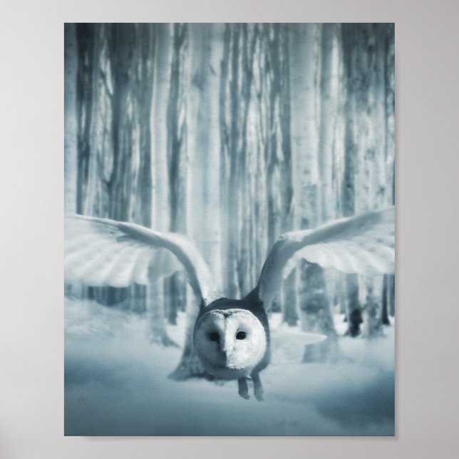 Snowy Uggla under flygning Poster (Framsidan)