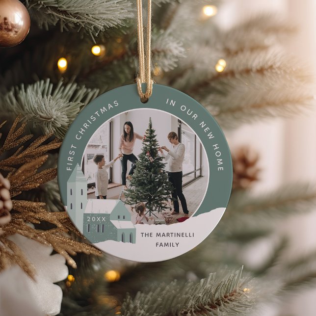 Snowy Village | Första jul i vårt nya hem Julgransprydnad Keramik (Skapare uppladdad)