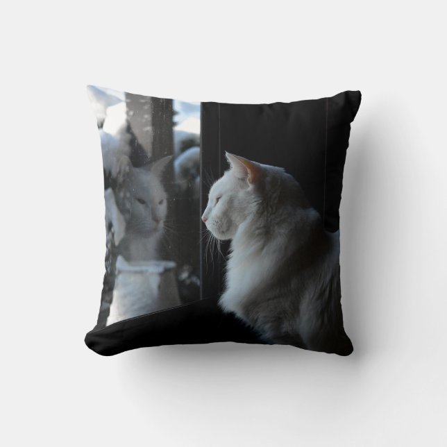 Snowy White Kattunge Pillow Kudde (Framsida)