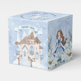 Snowy Winter Brunette Princess Birthday Presentaskar