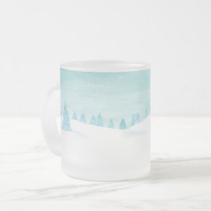 Snowy Winter Forest Ligcape with Spruce Träd Frostad Glasmugg