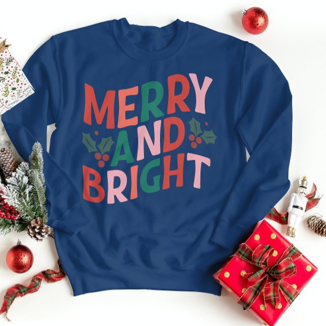 Snug i Stil: Merry och Bright Sweatshirt T Shirt (Skapare uppladdad)