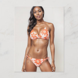 Snygg afrikansk bikini-modell i persikor vykort