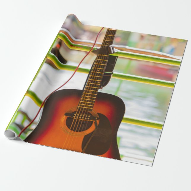 Snygg akustisk Guitar Presentpapper (Utrullad)