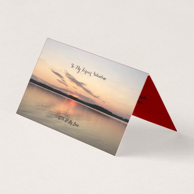 Snygg Alla hjärtans kort solnedgång över sjö-desig (Framsida)