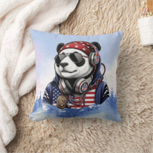 Snygg amerikansk panda – Patriotisk röd, vit och b Kudde