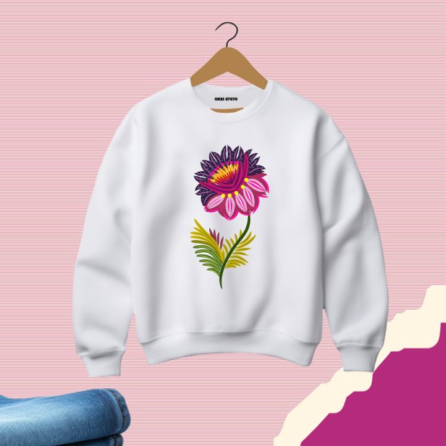 Snygg blomma t shirt (Skapare uppladdad)