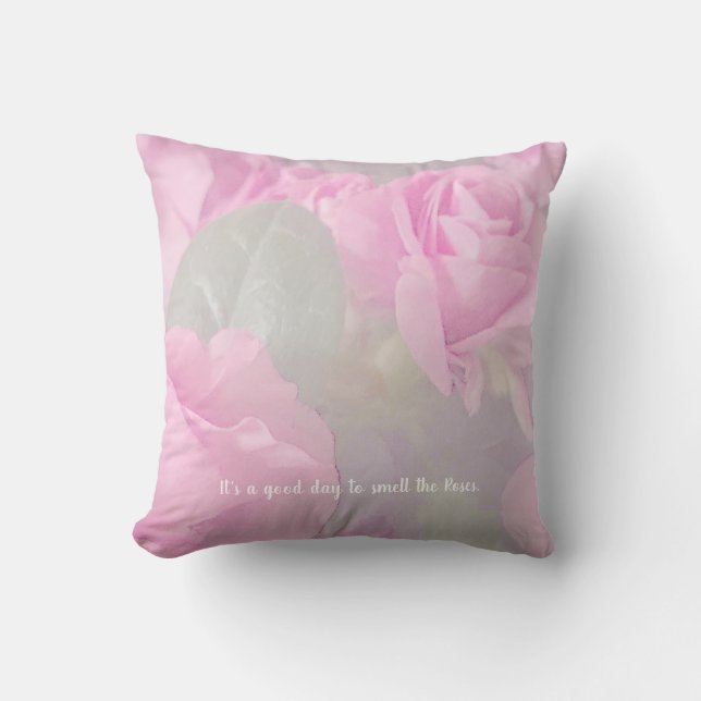 Snygg Blommigt Ro BirthdayThrow Pillow Kudde (Framsida)